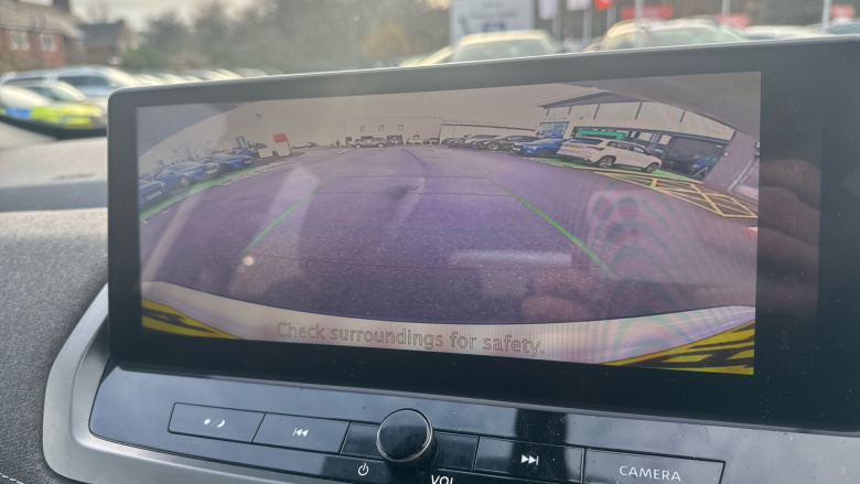 Nissan Qashqai 1.3 DiG-T MH Acenta Premium 5dr Petrol Hatchback